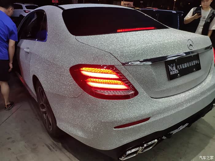 【图】奔驰改色爆闪_奔驰e级论坛_汽车之家论坛