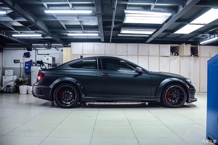 收一台w204 c63 bs懂得来