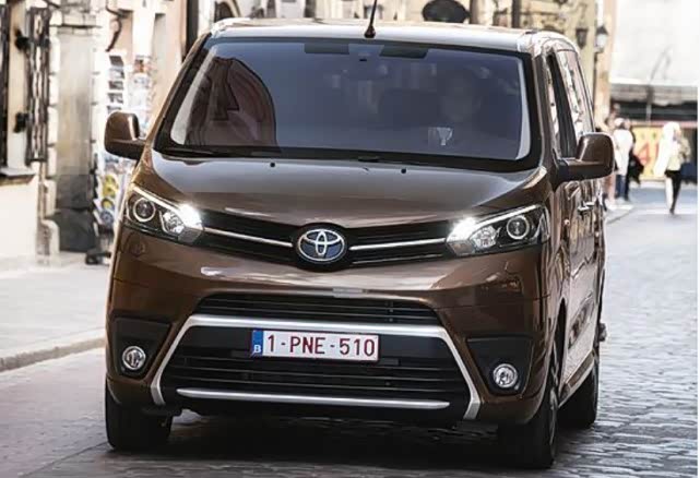 丰田最犀利的面包车他的名字叫做verso