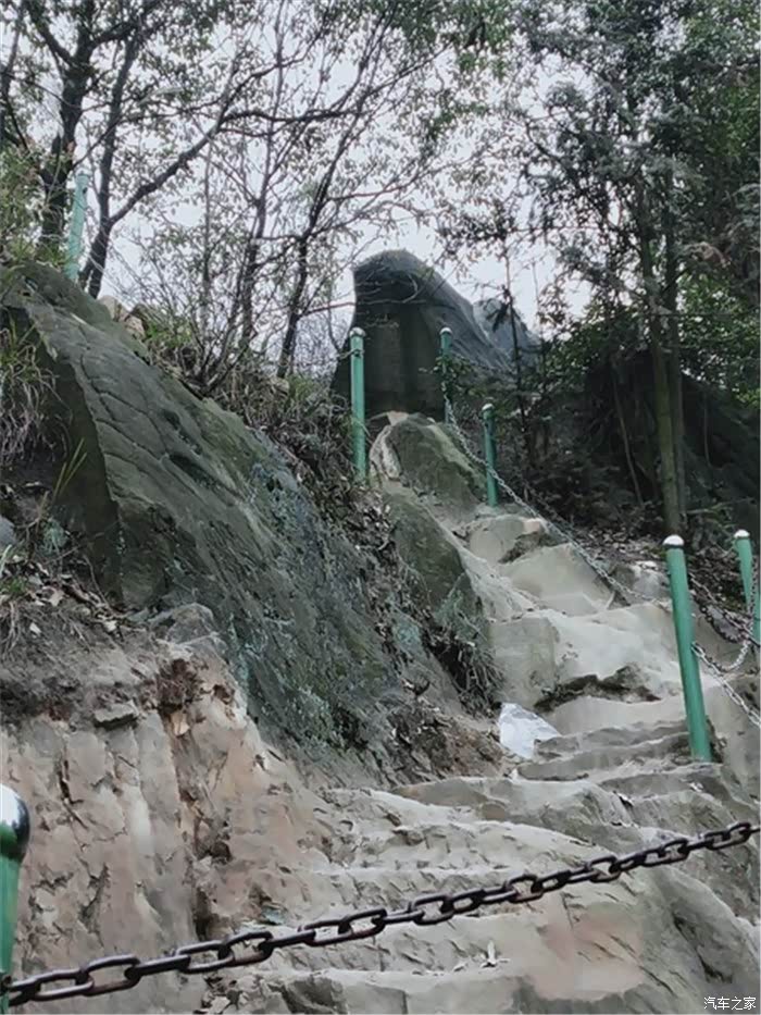山城之魅龙脊山步道