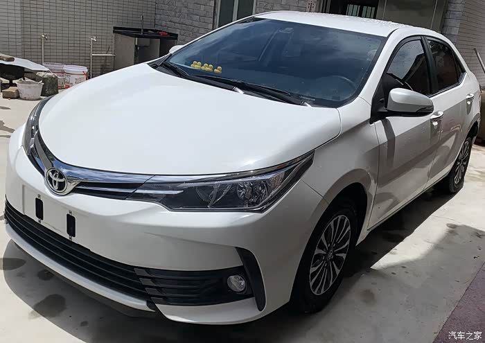 17款丰田卡罗拉