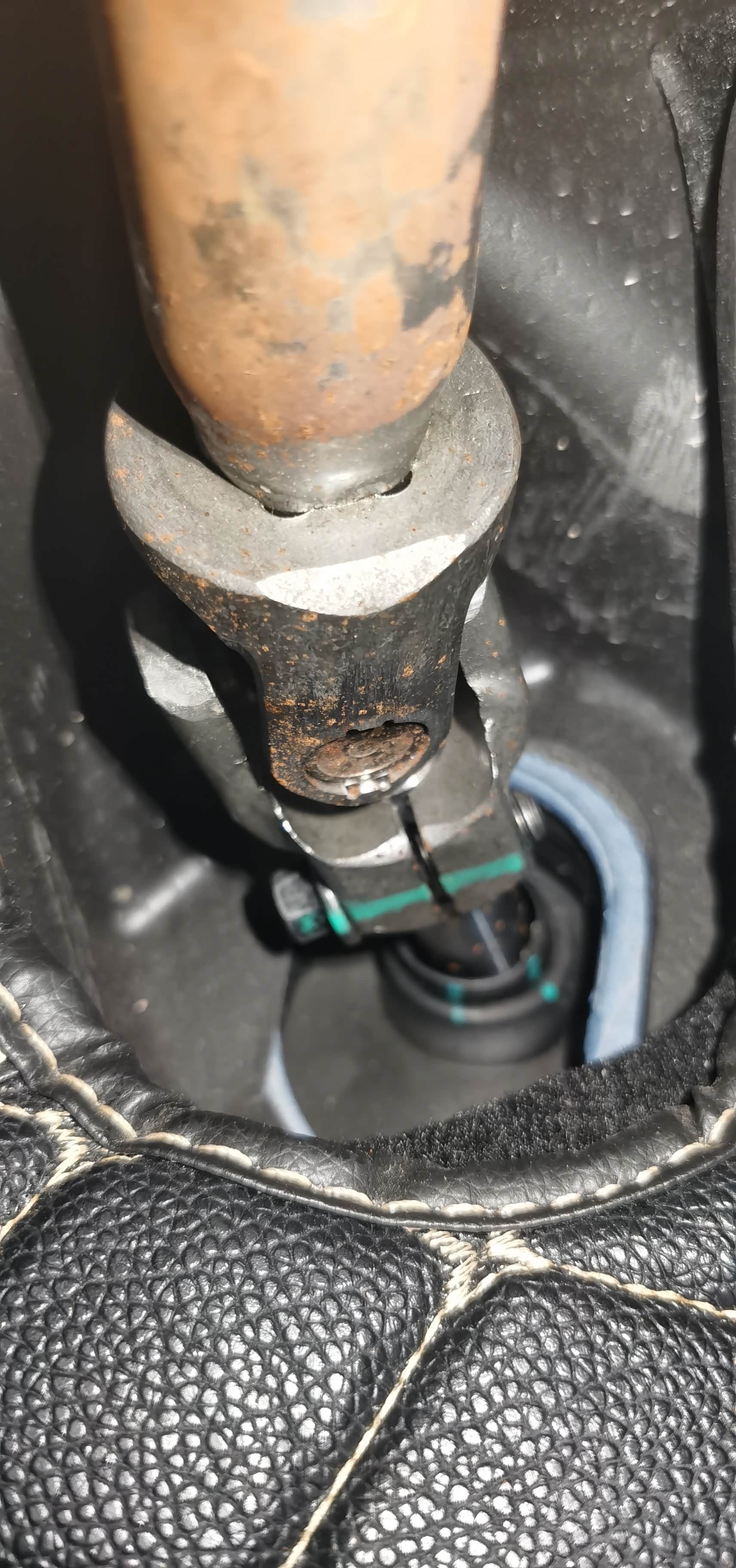 【图】请问19款星越车主转向柱生锈了吗_星越论坛_汽车之家论坛