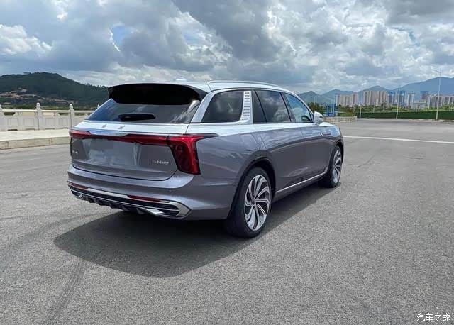 四座版红旗ehs9配双电机续航510km