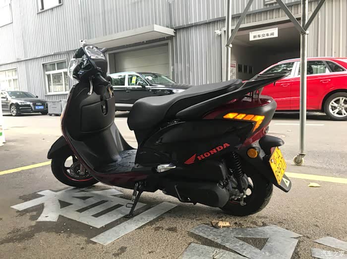 国四本田佳御110提车初感受