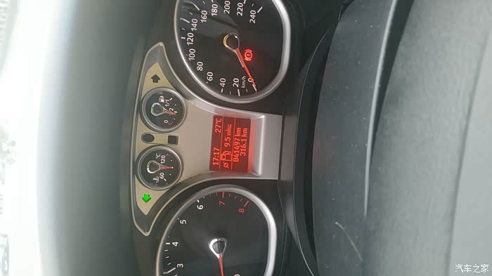 2013款经典福克斯1.8手动油耗13l/100公里