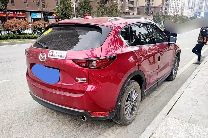 红色马自达cx5颜值不爱很难努力明年出还清车款