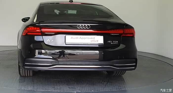 黑色奥迪a七 环车拍照图片儿