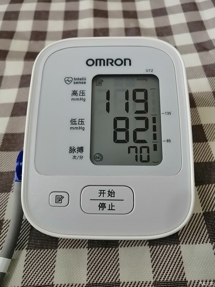 欧姆龙血压计偏低图片