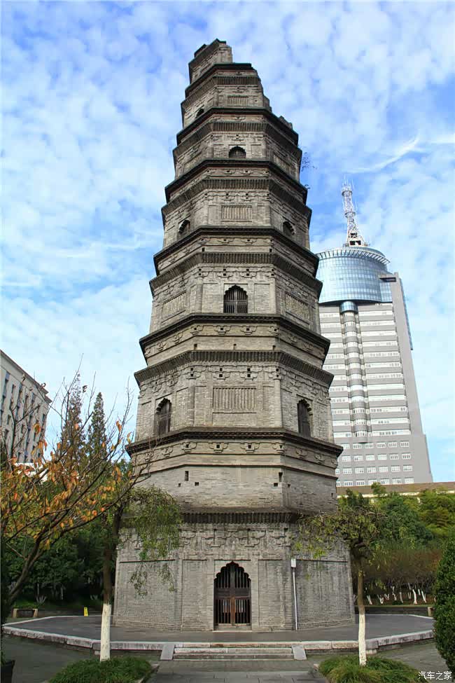 万物复苏送福利江阴兴国寺塔