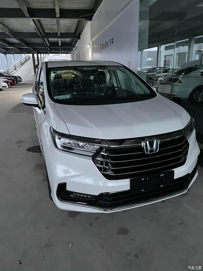 全国首台丐版奥德赛亮相