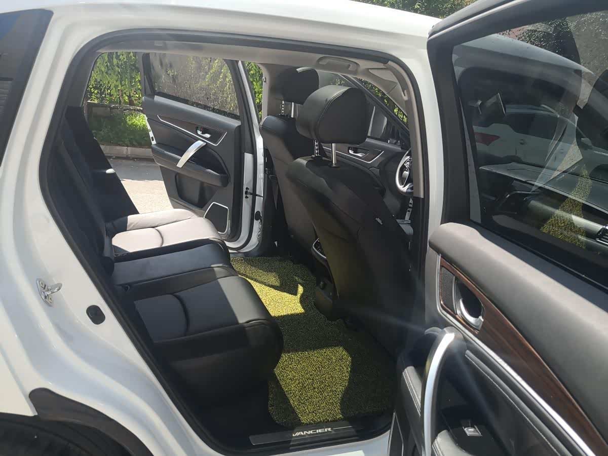 本田冠道这后排空间,真的是棒棒哒!