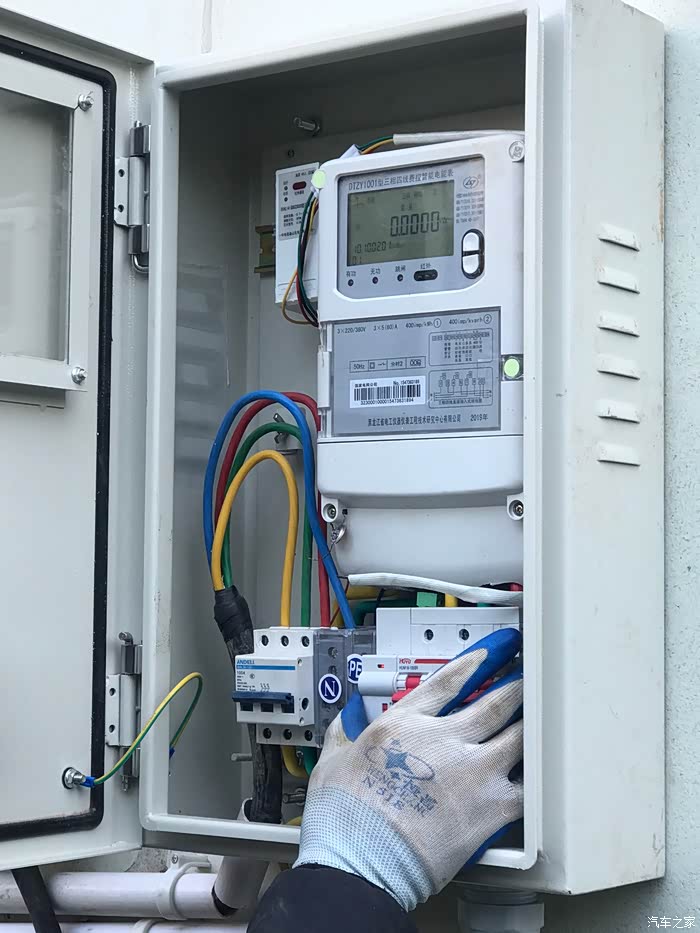 商品房安装8000官桩后我又在农村老家申请了380电表