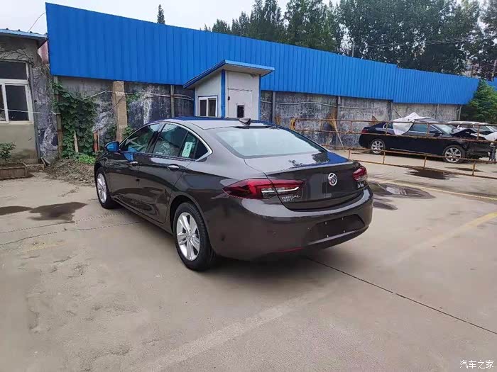 君威到底是哪个颜色好看