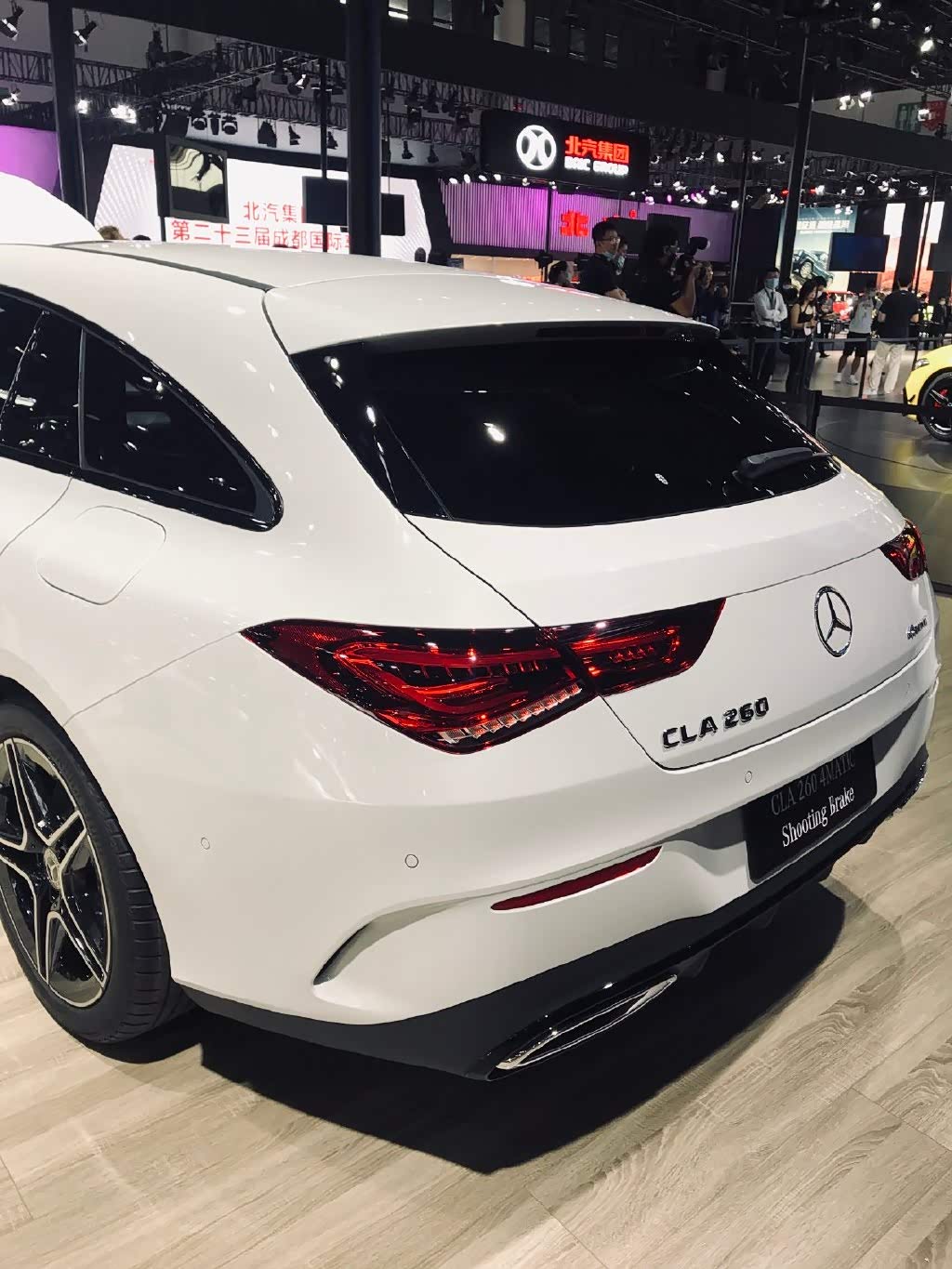 奔驰cla旅行版,看着就非常的帅气!