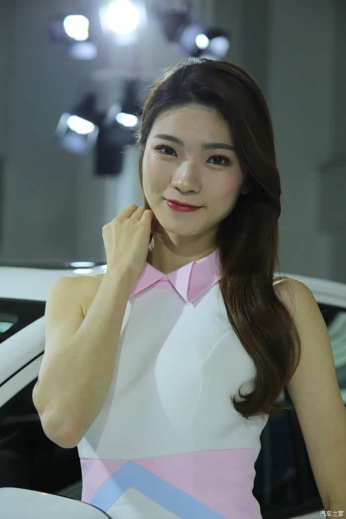 告别2021兰州车展上本田展台的清爽车模