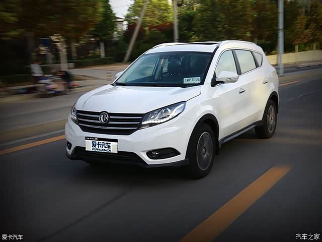 东风风光580都市suv