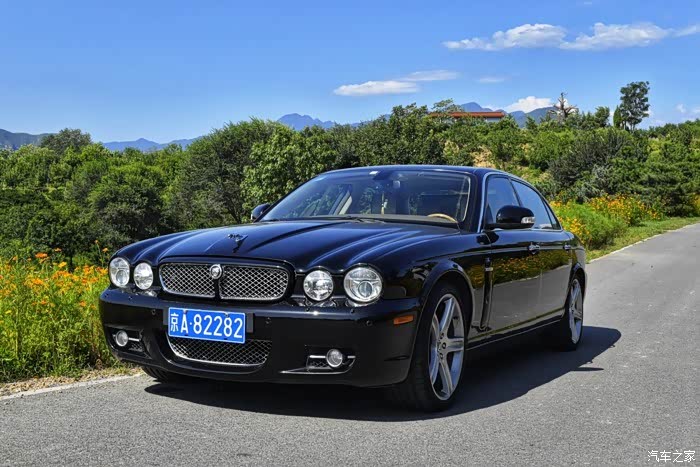 捷豹xj8l 皇家加长版喜欢的联系!