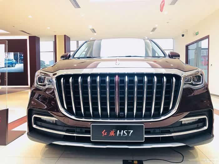 民族品牌的豪华suv-红旗hs7看车作业