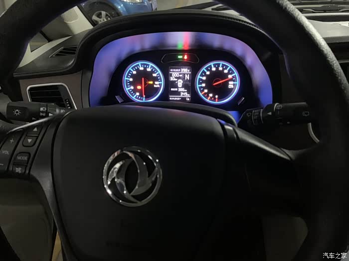 【家家众测】试驾东风菱智m5ev,首款纯电mpv