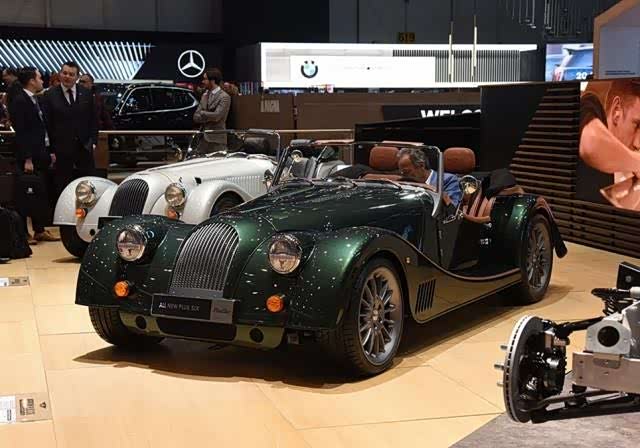 地表最速复古敞篷车摩根plus6