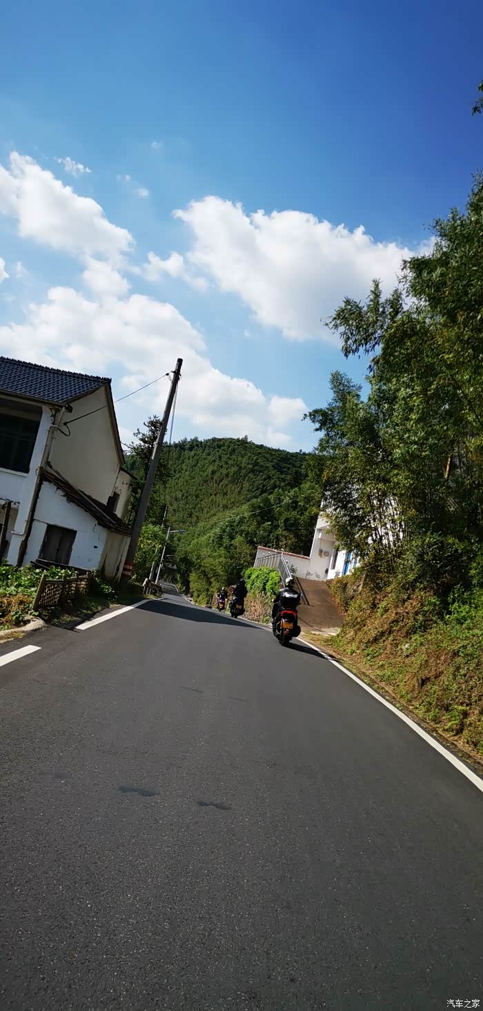 行走在青山绿水间桐乡至莫干山至安吉小摩旅