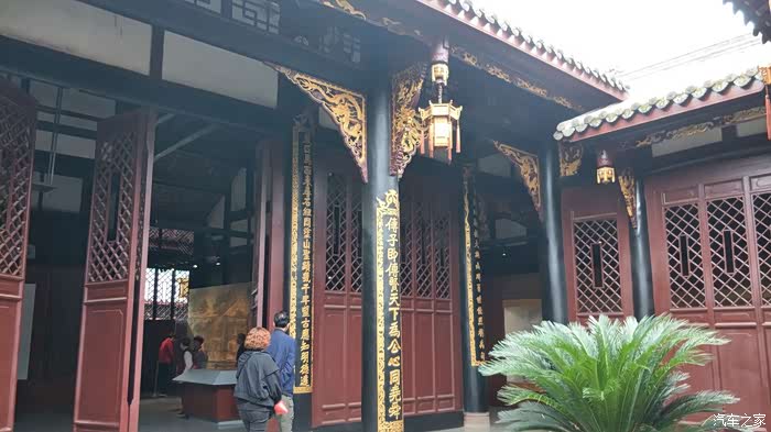 四川长安suv联盟参观龙泉驿区博物馆感受历史韵味