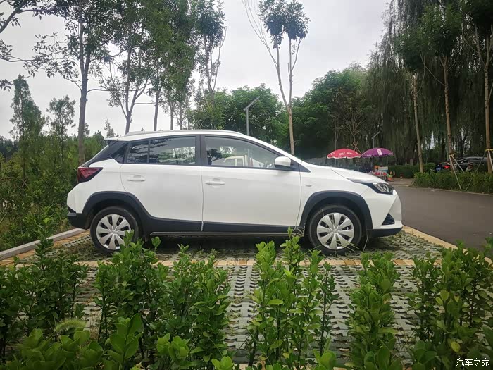 求白色致炫x领先版美照