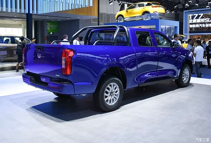 兼顾颜值与性价比,长城炮商用版打造更舒适的乘用化皮卡