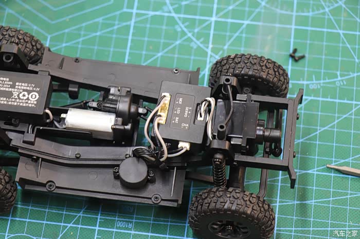 暑假show小米智能遥控车吉姆尼jimmy开箱及轻改