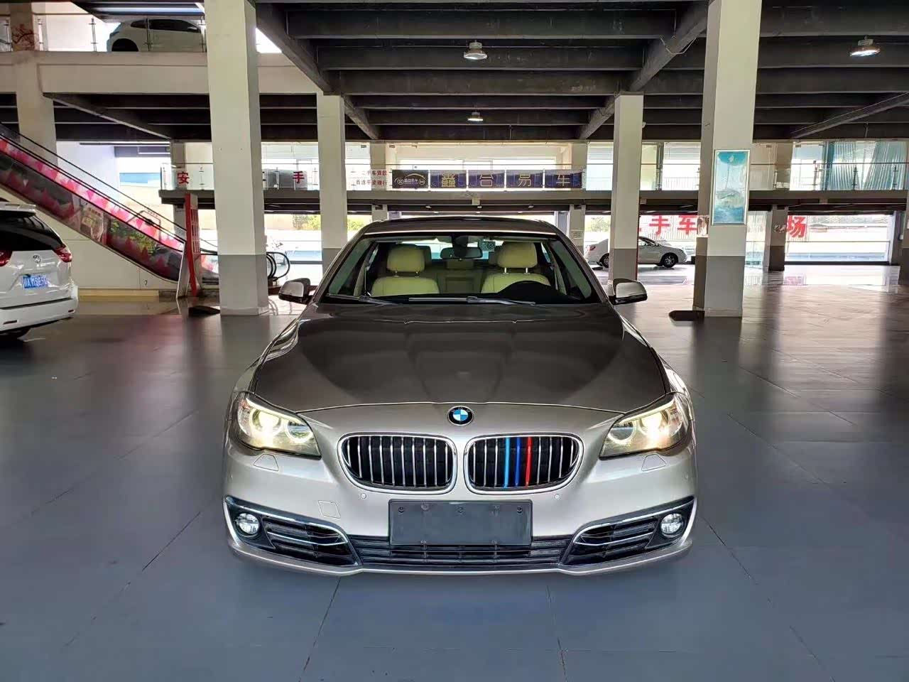 我感觉宝马5系这个颜色最有有质感的