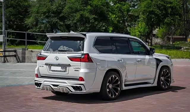 雷克萨斯lx570改装案例:宽体包围运动款轮毂