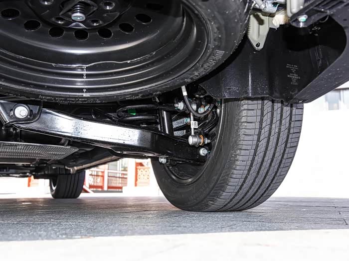 【图】新款豪越l 底盘生锈_豪越l论坛_汽车之家论坛