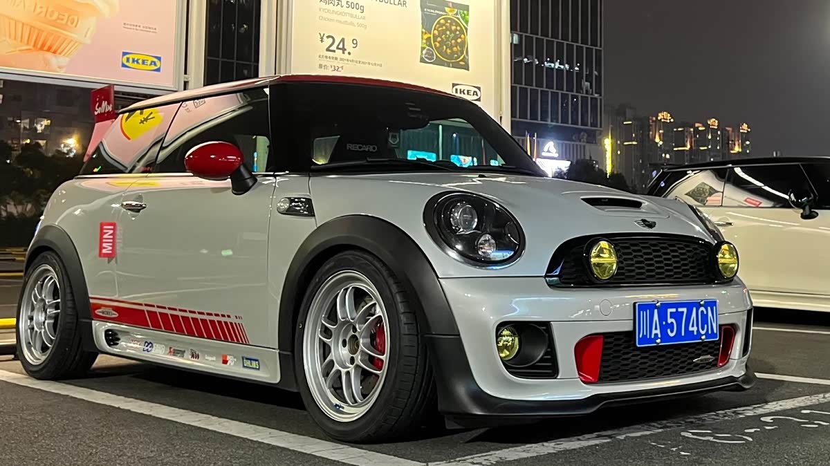 真卡丁车r56jcw