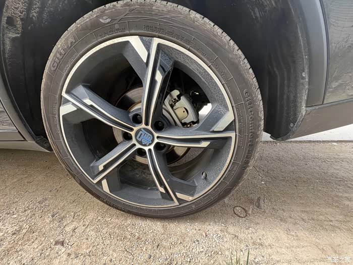 比亚迪唐dmi轮胎