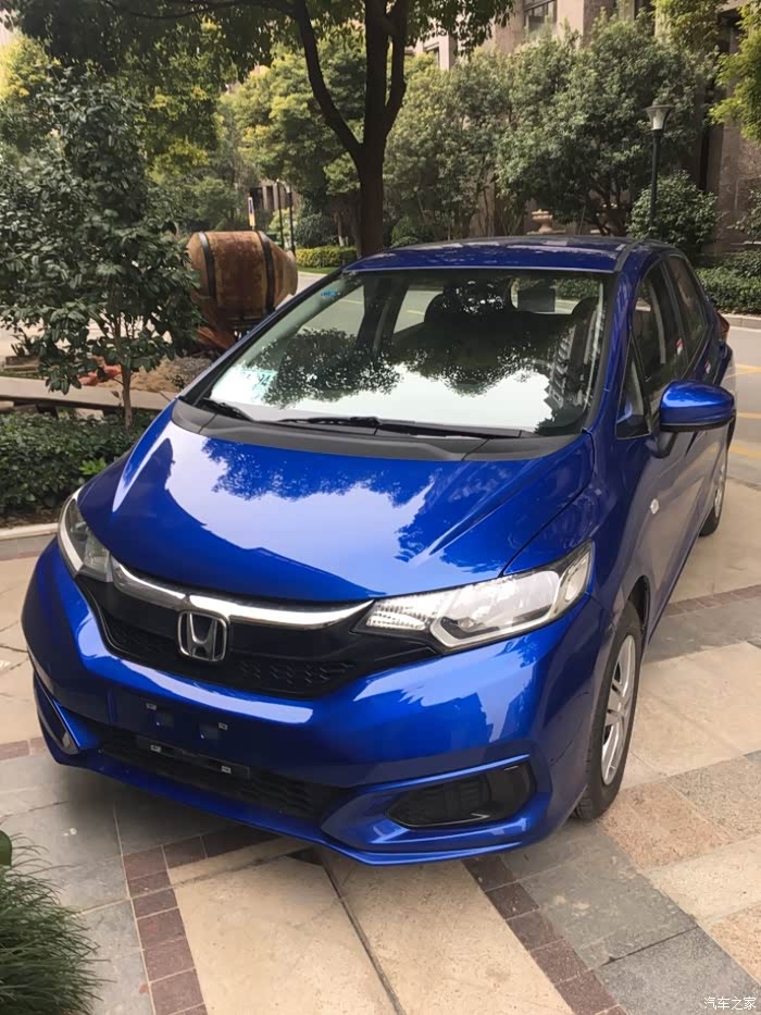 738蓝色飞度买了20多天能卖多少