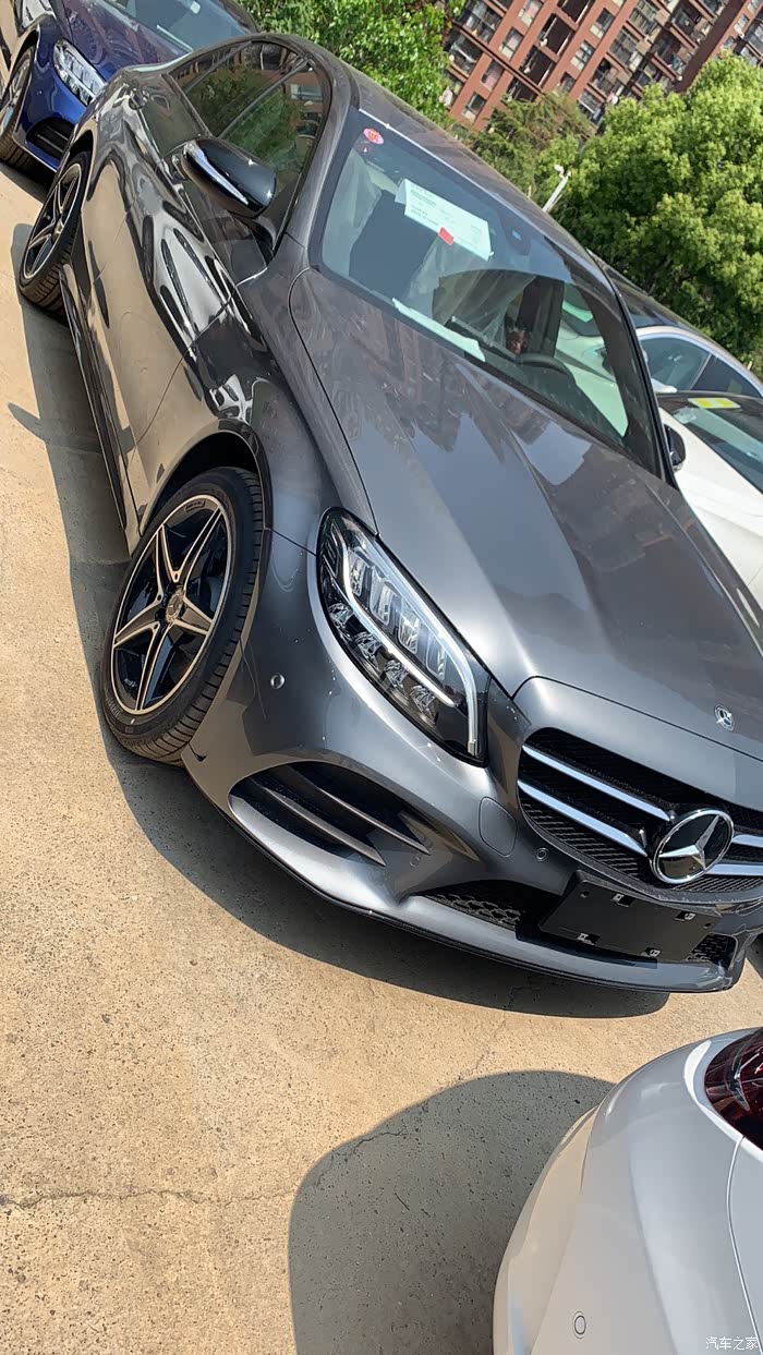 3051 | 回复: 35 奔驰c级论坛 送给媳妇的情人节礼物月光石灰c260标轴