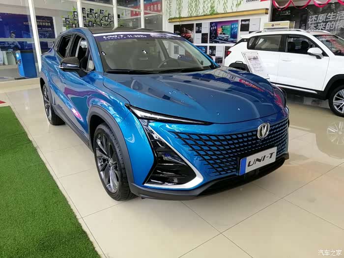 蓝色的长安unit好看