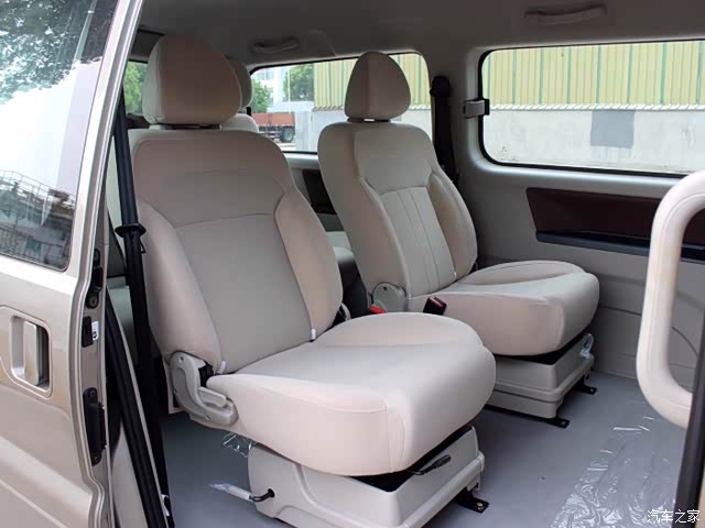 【图】m5豪华版二排走轨座椅改前翻?_菱智论坛_汽车之家论坛