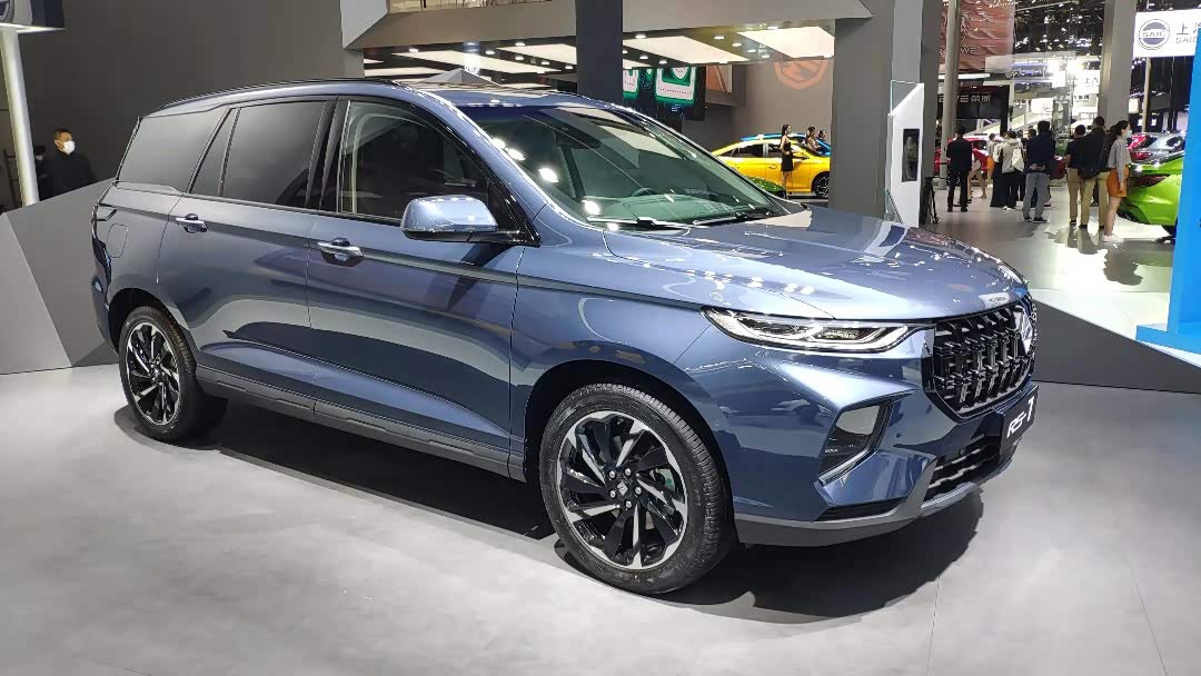 2020年北京车展新宝骏rs7实车外观采用全新的设计