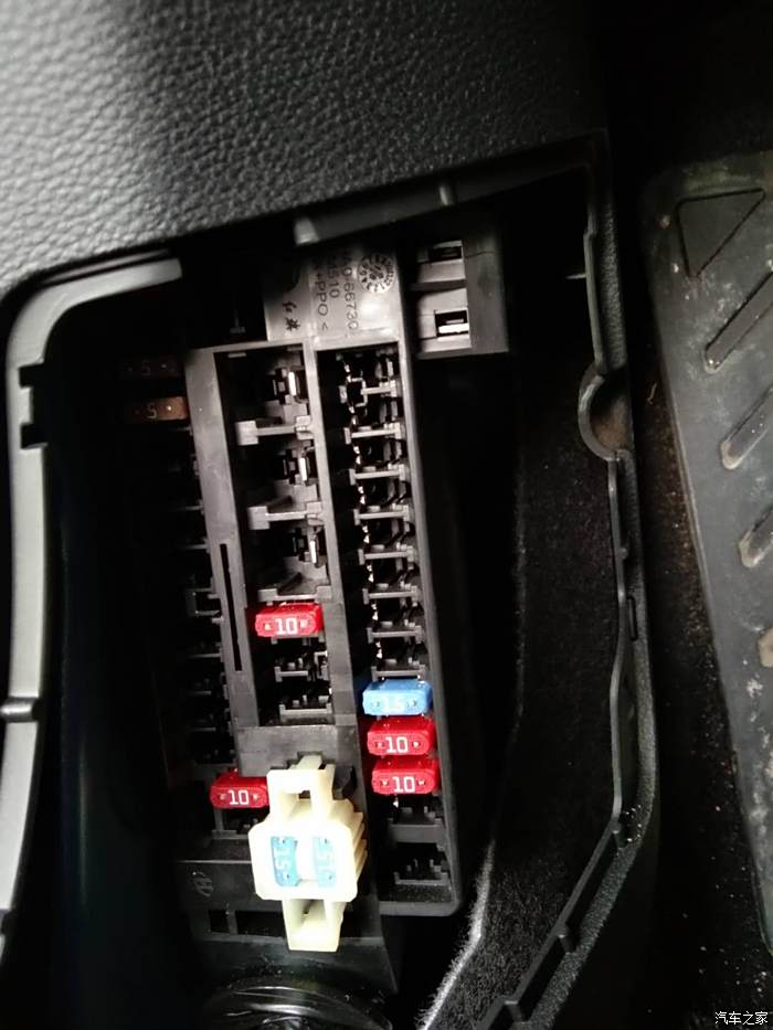 红旗h5发动机保险盒的电线安装方法询问