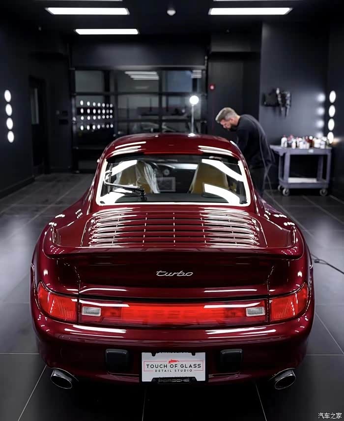 保时捷993 turbo 这配色太迷人了