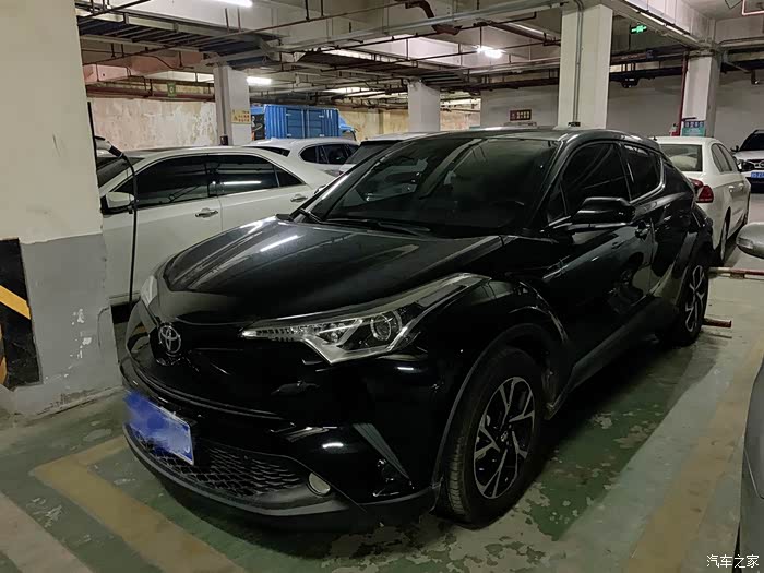 一直想买车,最近在网上做功课,最终选定一汽大众探歌和广汽丰田c-hr