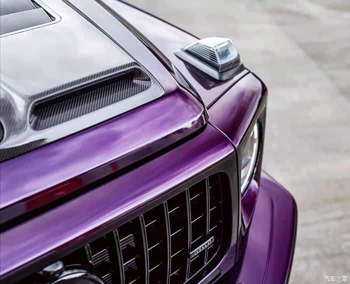 奔驰的大g无论从你那个一个角度去看都非常的有棱有角