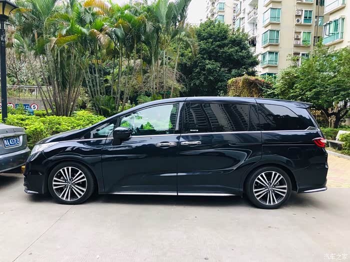 21款混动奥德赛广汽本田低配rc4absolute版提车作业