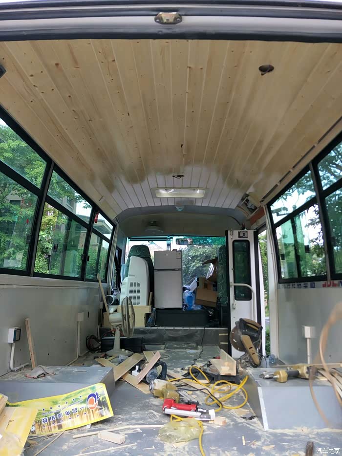 【图】中巴车加装成房车的历程_房车论坛_汽车之家论坛