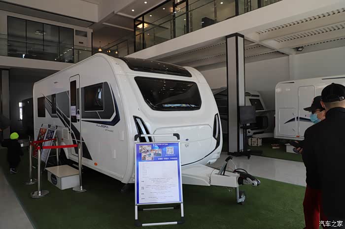 【积分大放送】游览北京房车展,得到路虎牵引的房车(拖挂篇)