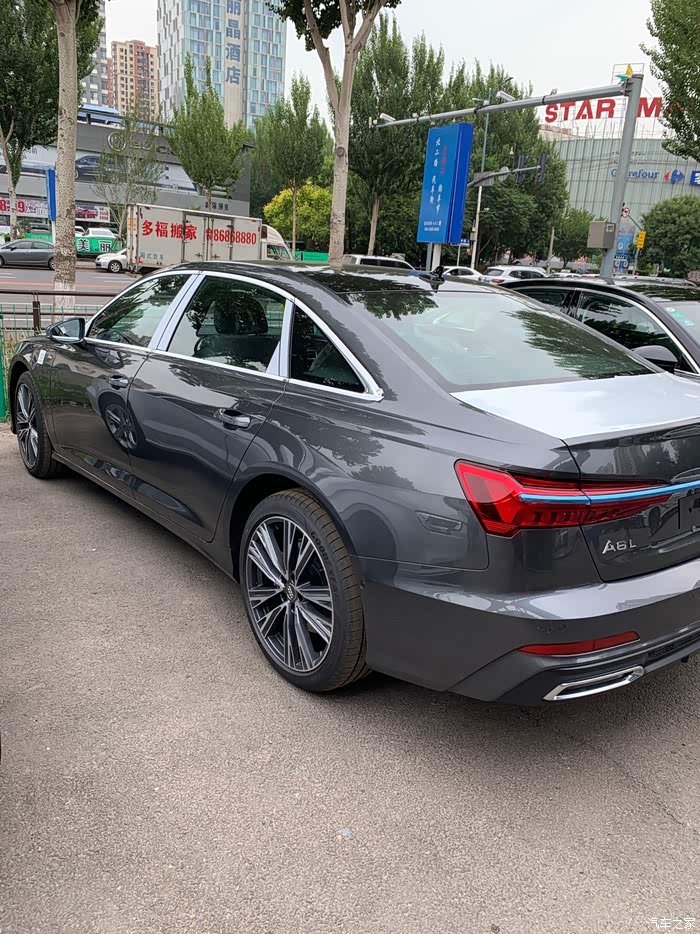圆梦大奥迪audia6l45四驱臻选动感天云灰