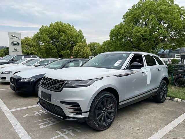 21款星脉,全新样式的三辐式方向盘,显得更为优雅且简约一些