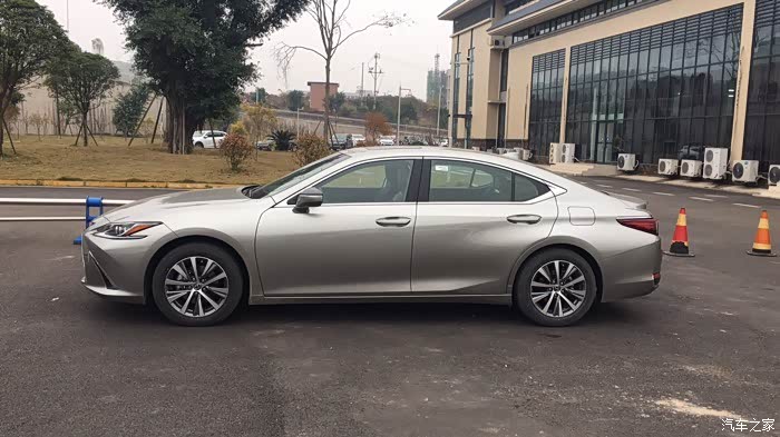 es260钛金银提车了