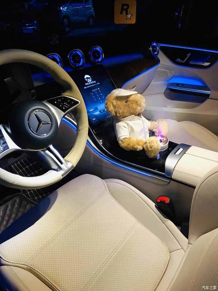 【图】人生第二辆车,奔驰c260l黑色立标米色内饰_奔驰c级论坛_汽车之